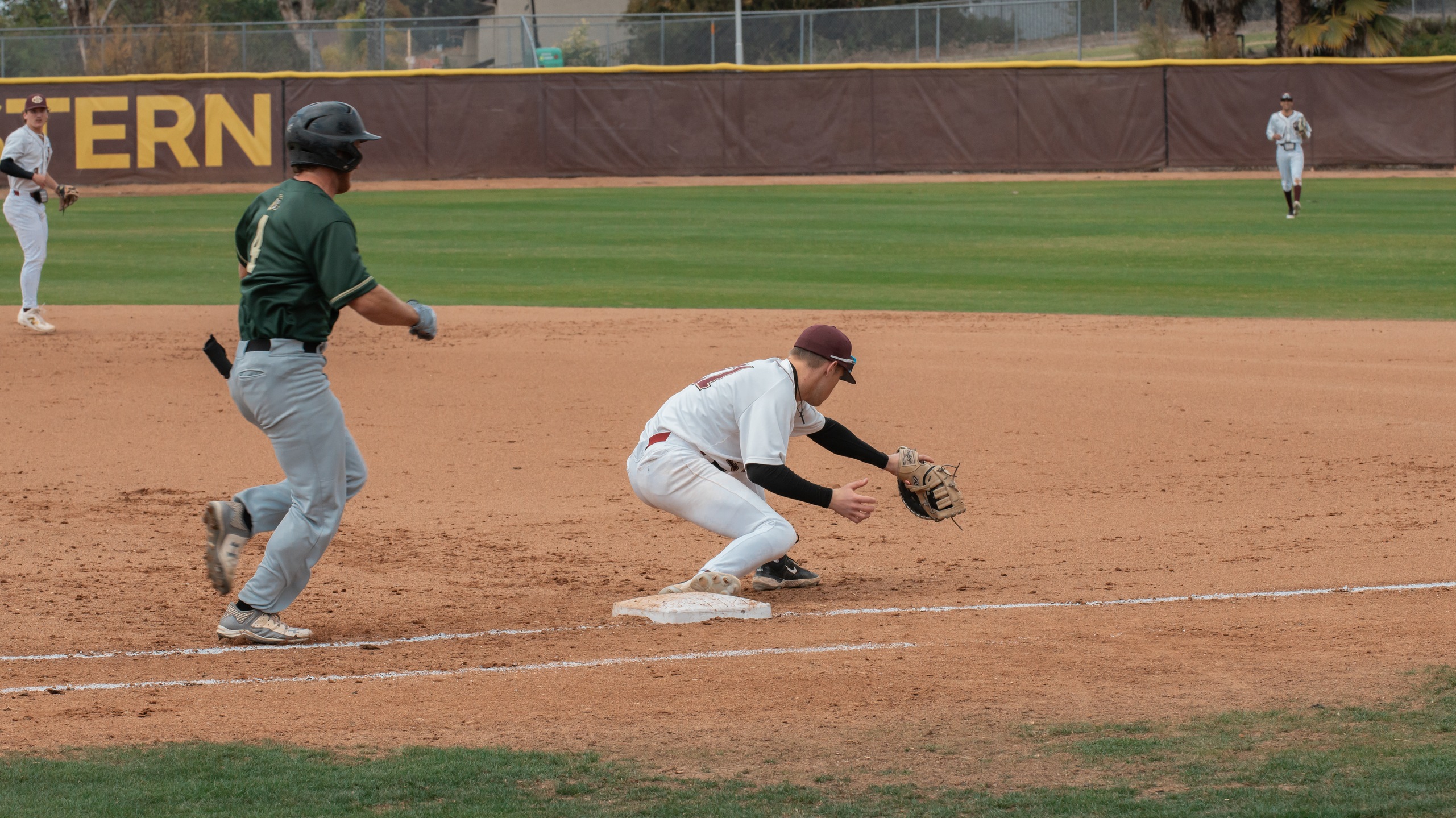 Baseball vs LA Valley