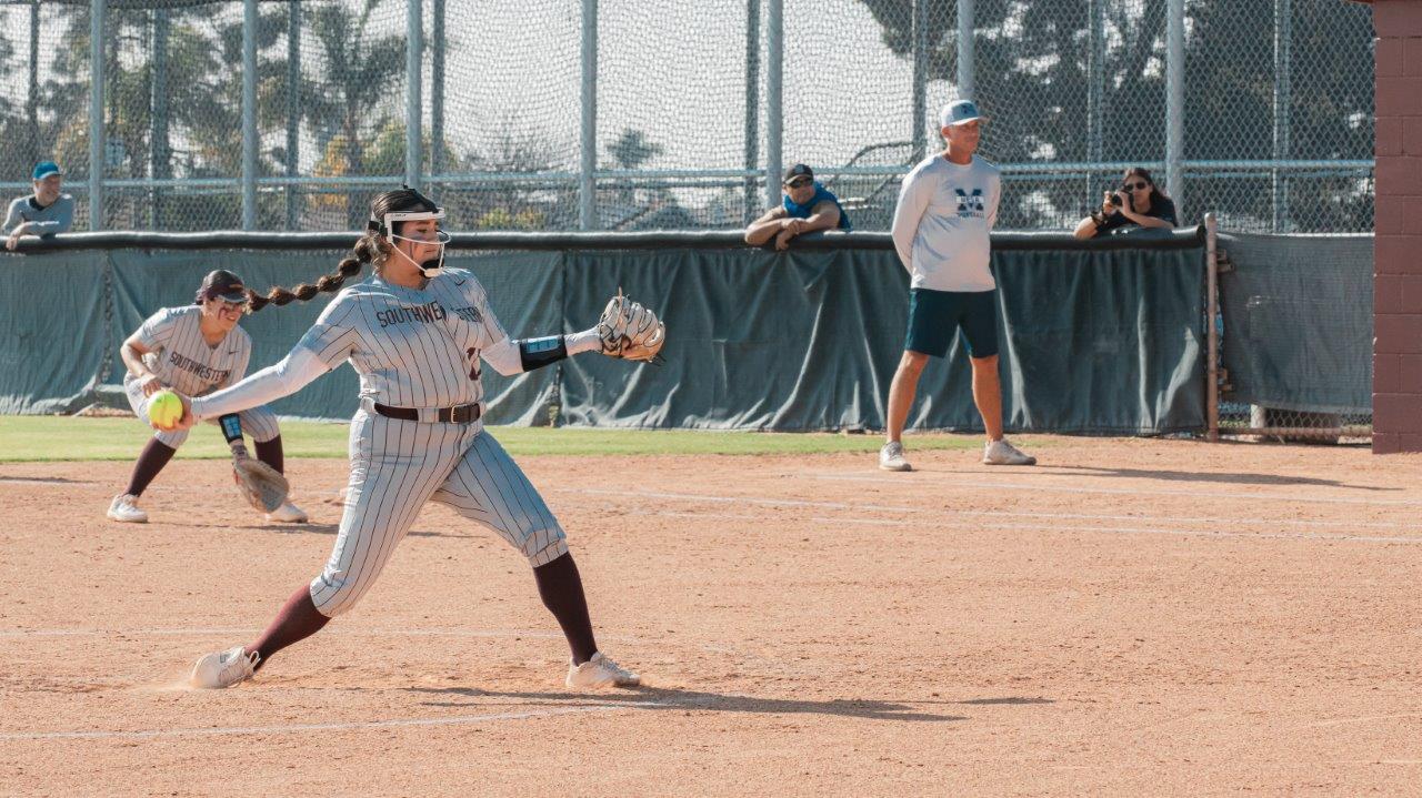 Softball vs San DIego Mesa