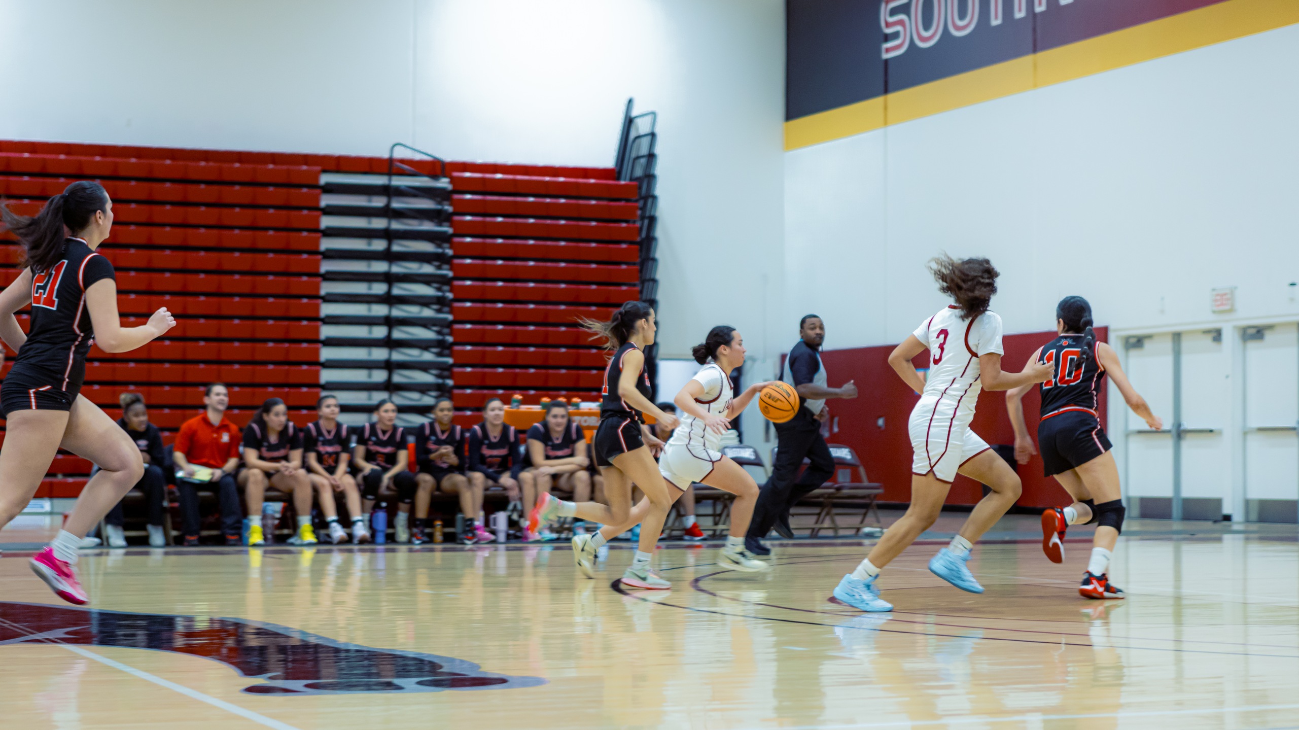 Women Basketball vs Imperial Valley