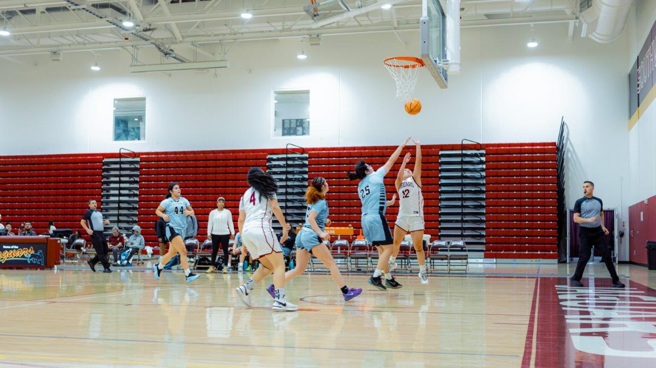 Women Basketball vs Cuyamaca