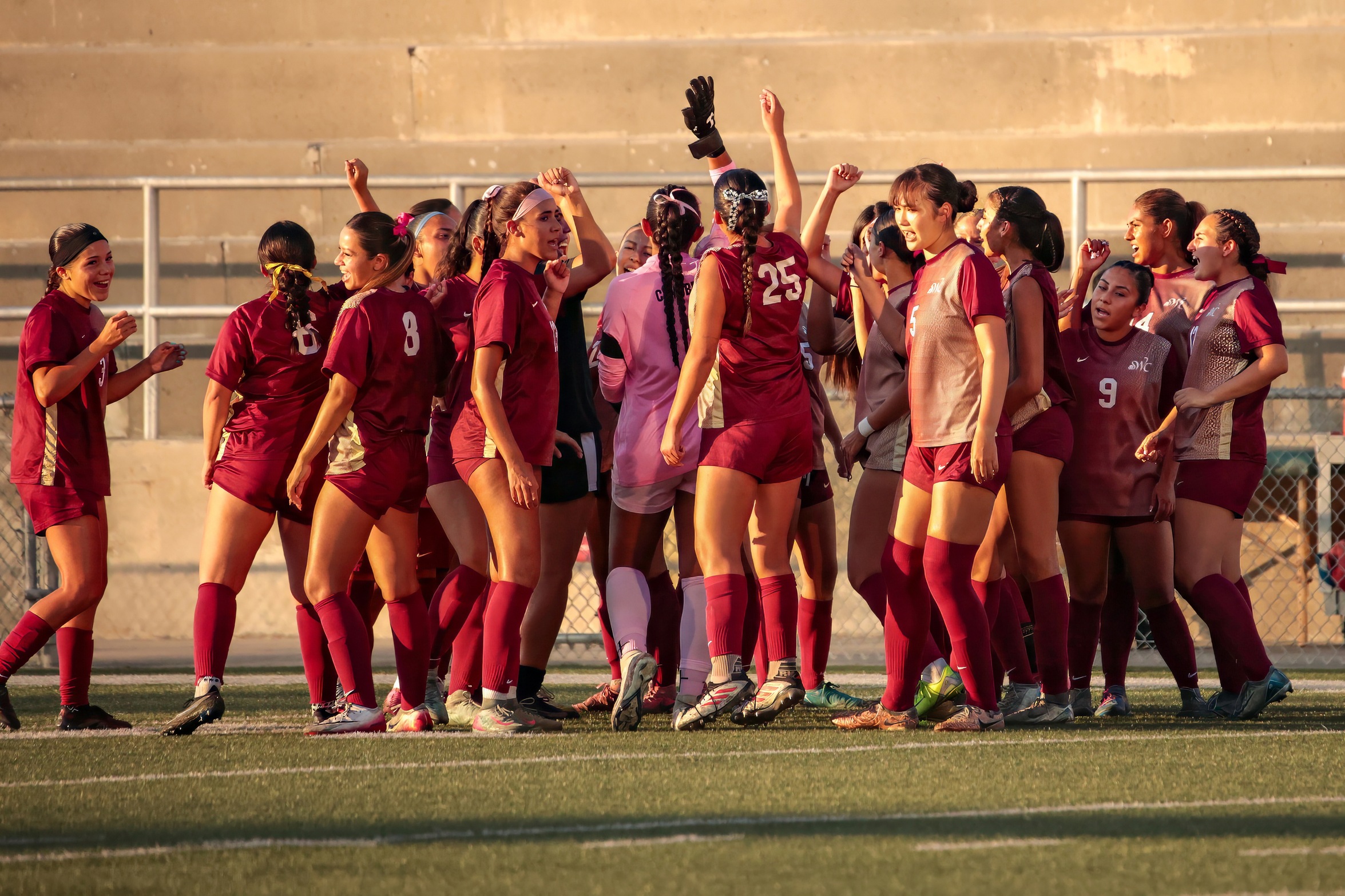 Women&rsquo;s Soccer Advances to 3C2A So. Cal Regional Second Round
