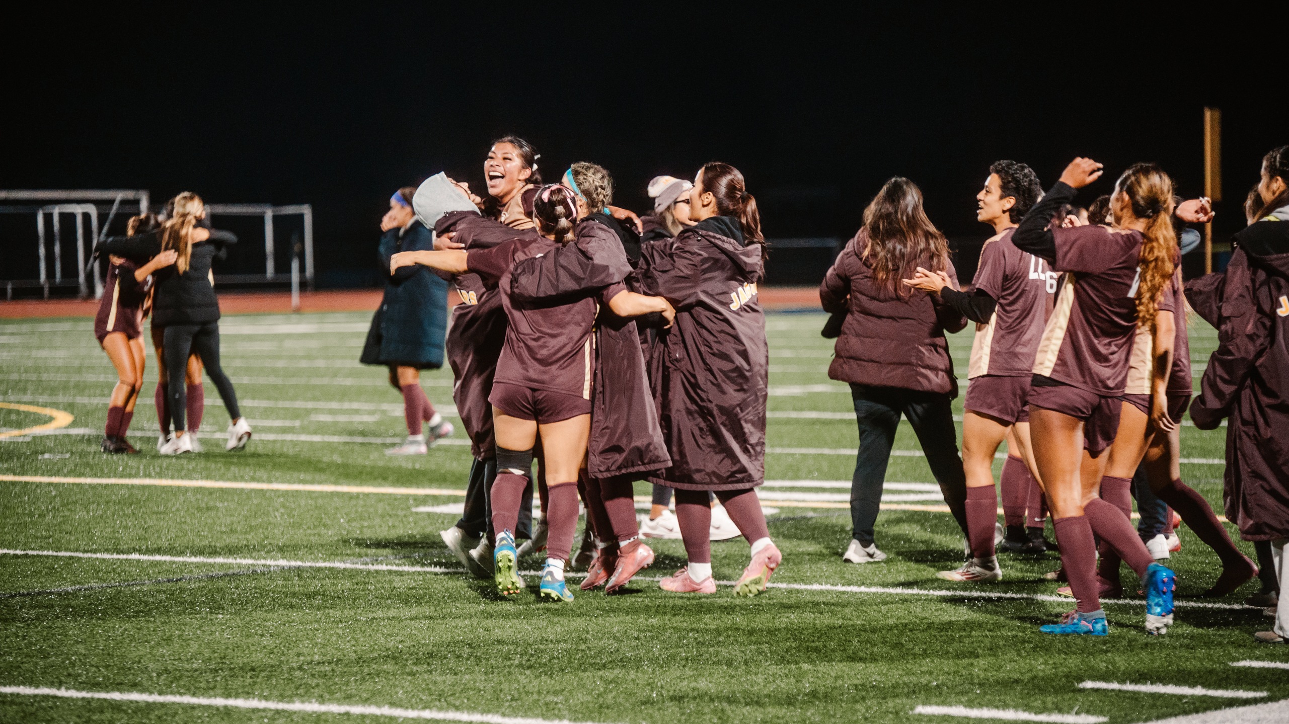 Women Soccer Vs. Ventura