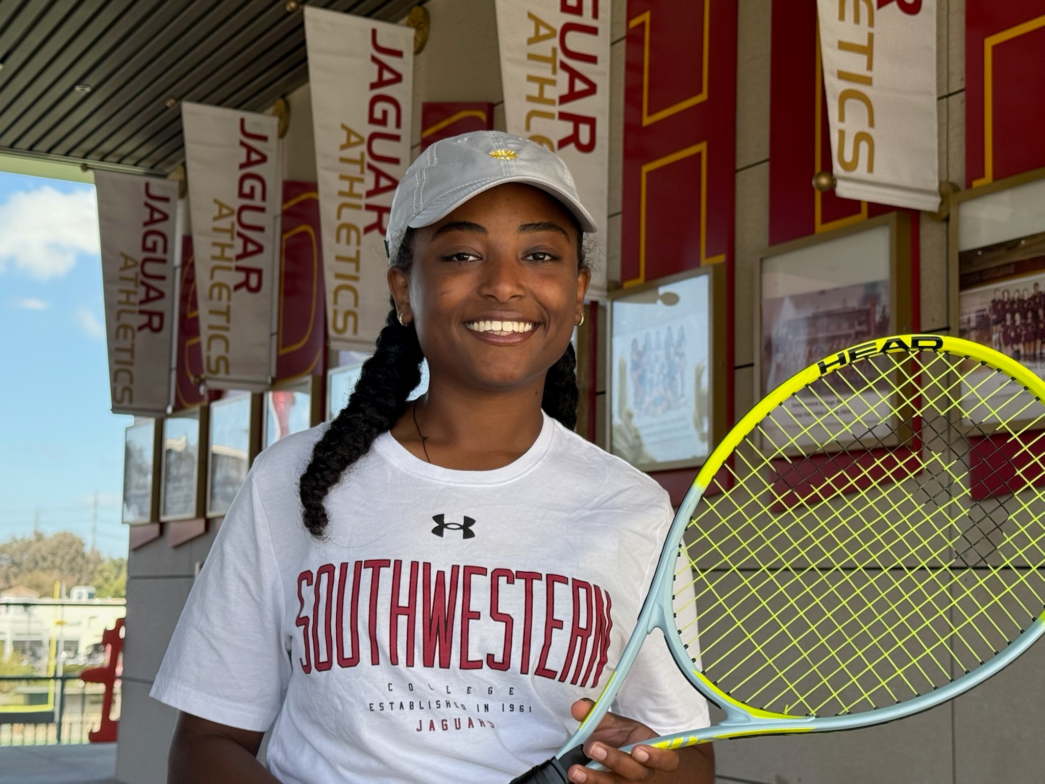 Freshman Yeabsira Muluneh (Women Tennis) receives award from Phi Theta Kappa Honor Society